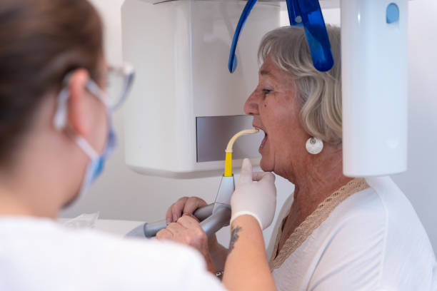 Best Broken or Cracked Tooth Emergency Dentist in West Ack, NY